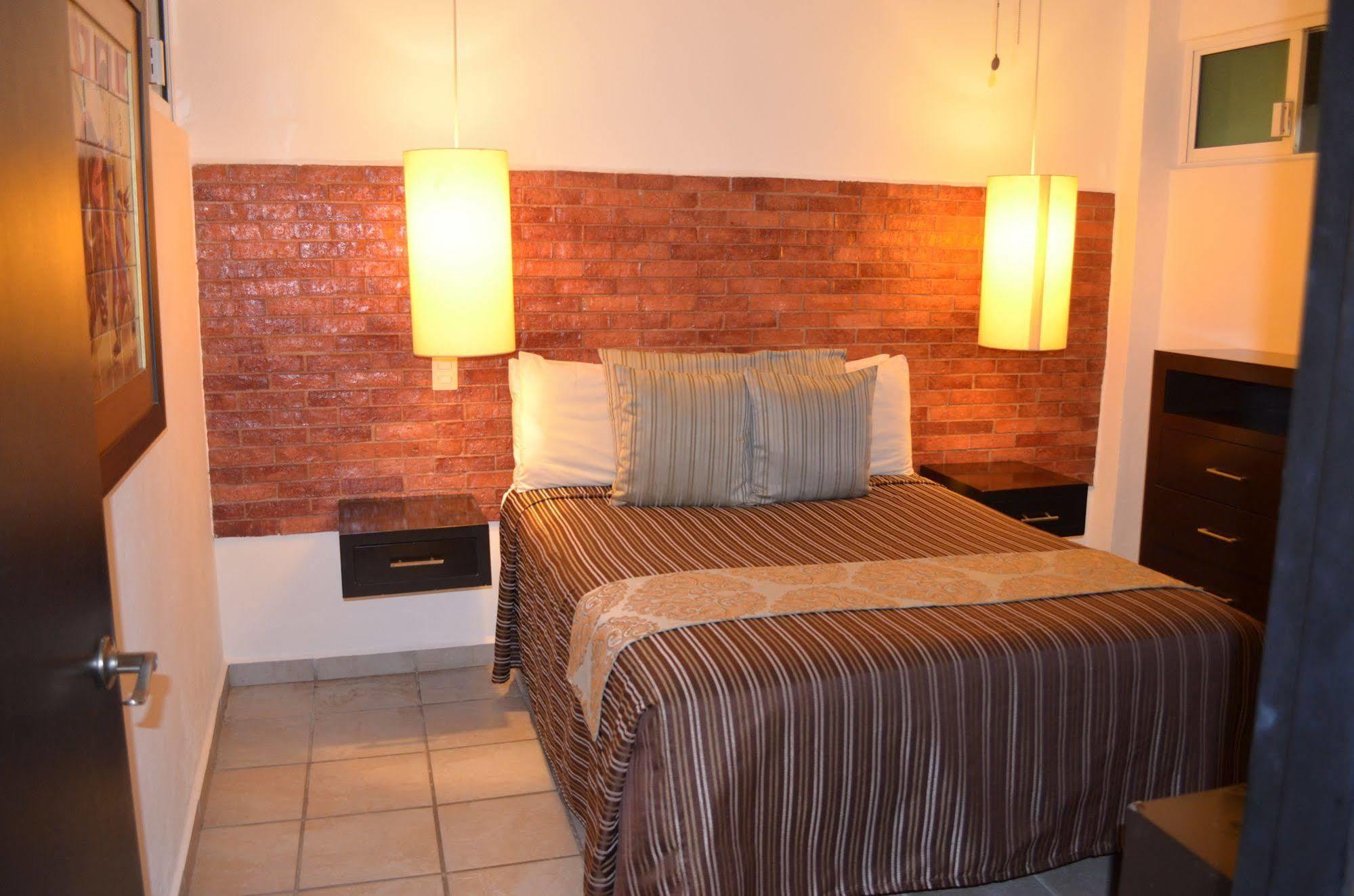 Hotel Suites Nadia פוארטו ואלארטה מראה חיצוני תמונה